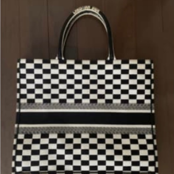 Christian Dior Cloth Book Tote - 2018 - Black and White checkered print - Picture 3 of 5